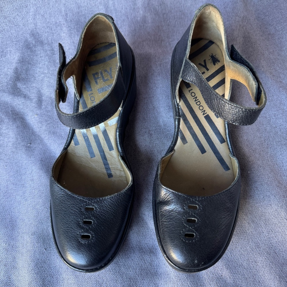 Fly London Yaz Black Leather Wedge Mary Jane Pump Shoes EU 40 US 9-9.5 501305000 - Picture 6 of 13